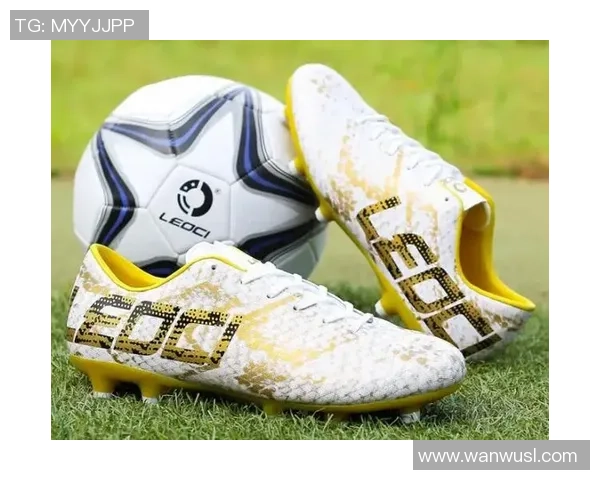 球星穿过的经典老款足球鞋盘点：回顾历史上最具标志性的球鞋设计