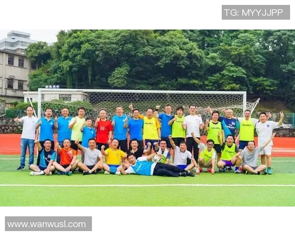 绿茵旋律燃动激情时刻足球球星携手唱响荣耀征程