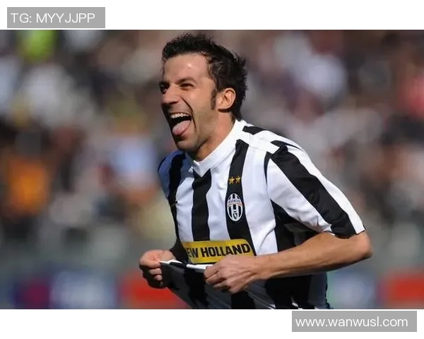 足球巨星的情感传奇：从绿茵场到情场的爱与恨故事